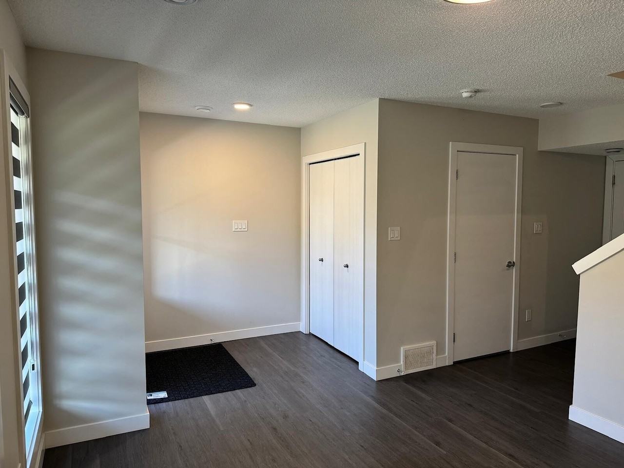 1051 - 1051 Graydon Hill Boulevard Southwest - Photo 4 of 26