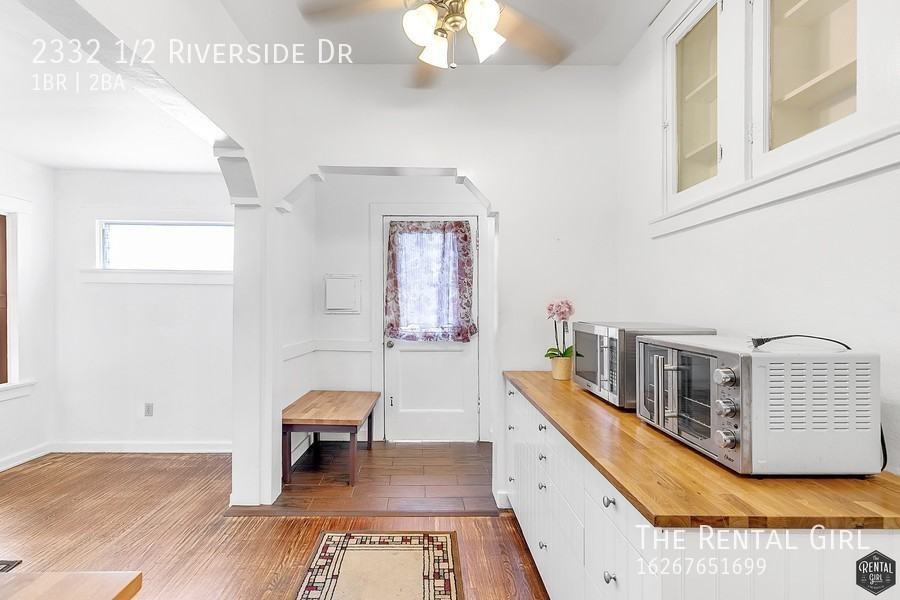 2332 1/2 Riverside Dr - Photo 2 of 29