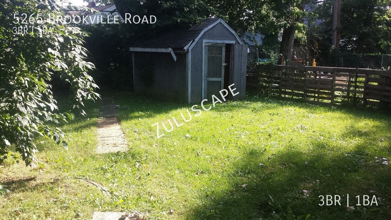 5265 Brookville Rd - Photo 6 of 6