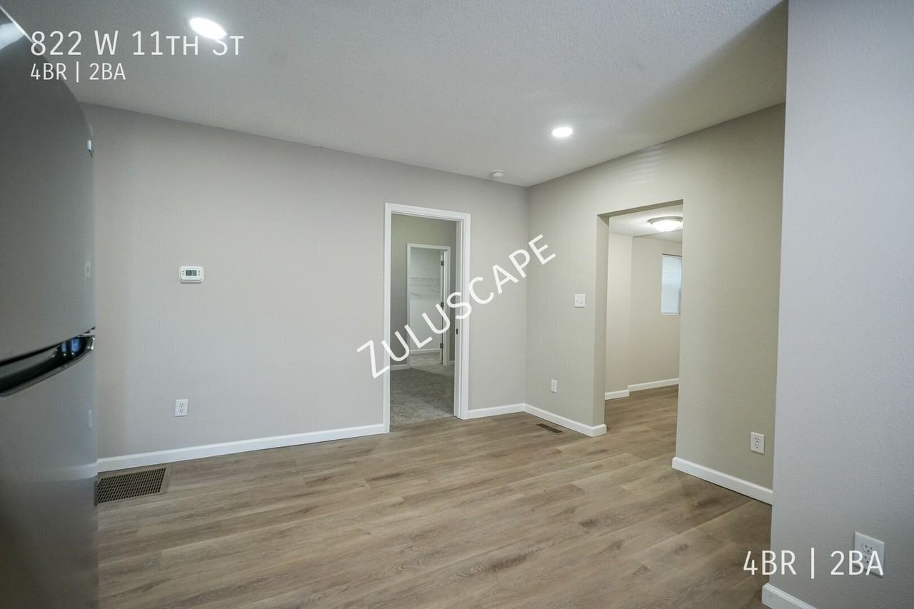 822 W 11th St - Photo 6 of 27