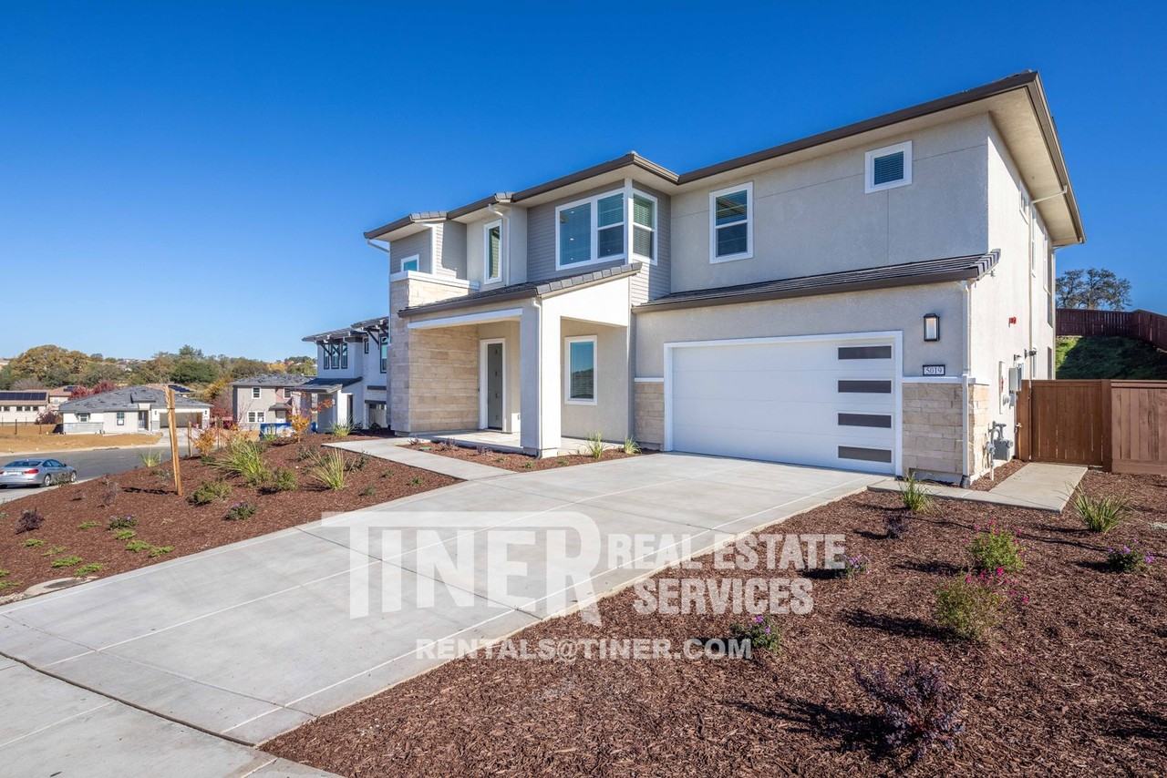 5019 Murieta Pl - Photo 7 of 50