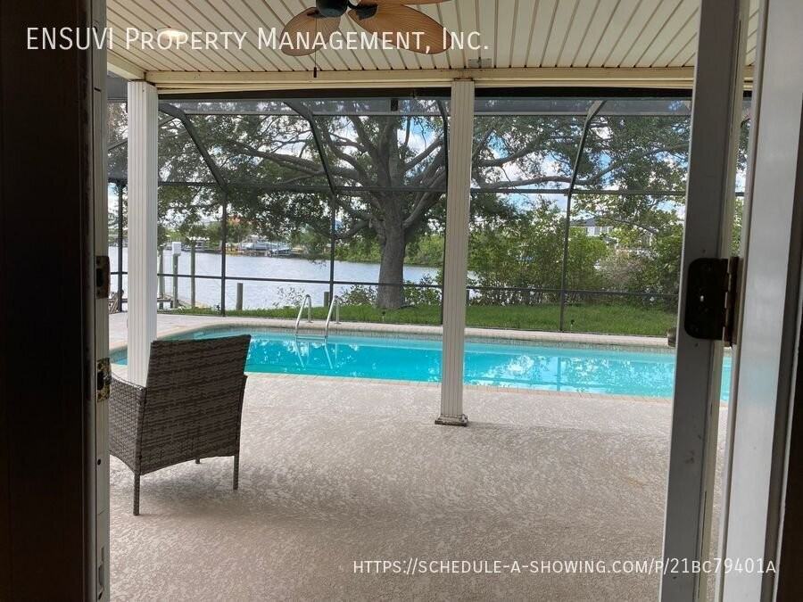 6501 Seabird Way - Photo 5 of 29