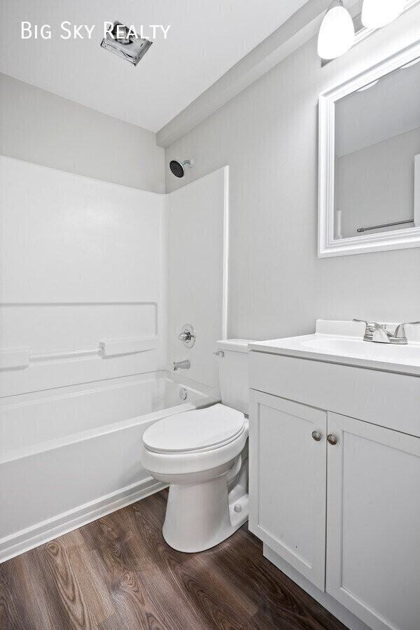 126 Town St #C - Photo 5 of 23