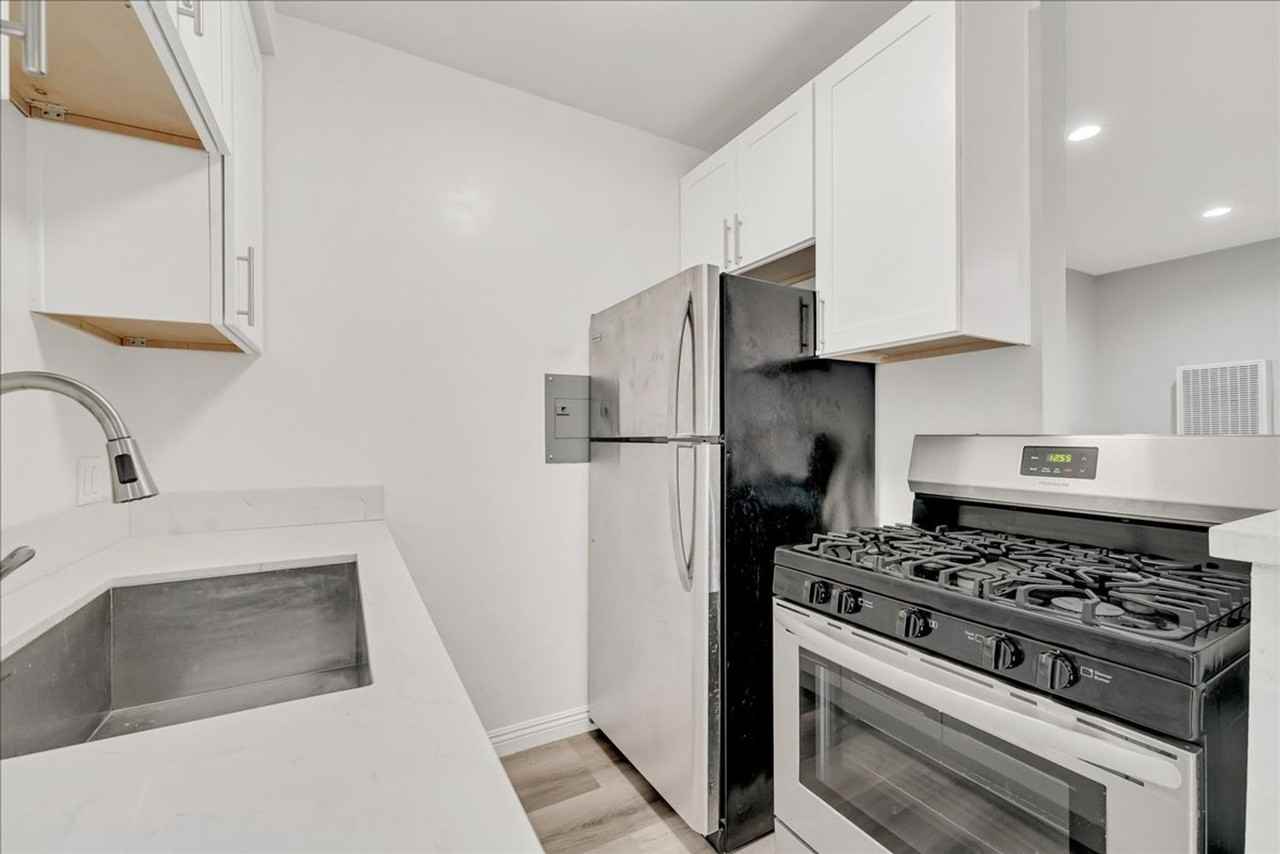 12767 Pacific Ave #04 - Photo 4 of 15