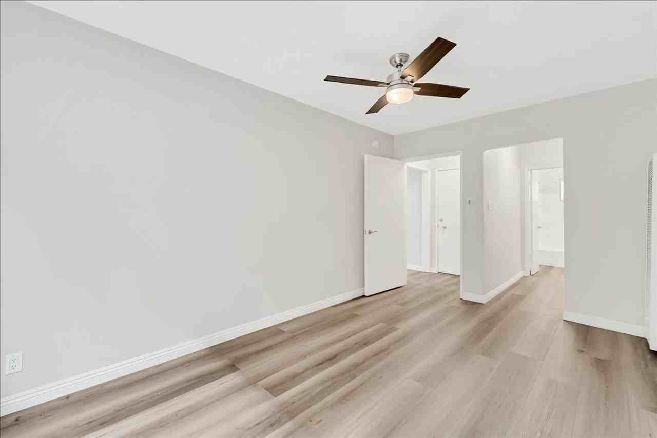 12767 Pacific Ave #04 - Photo 5 of 15