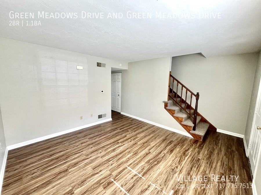 & GREEN MEADOWS DRIVE #567 - Photo 3 of 50