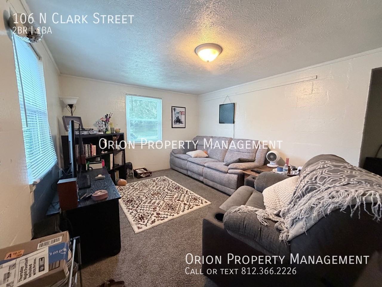 106 N Clark St - Photo 3 of 8