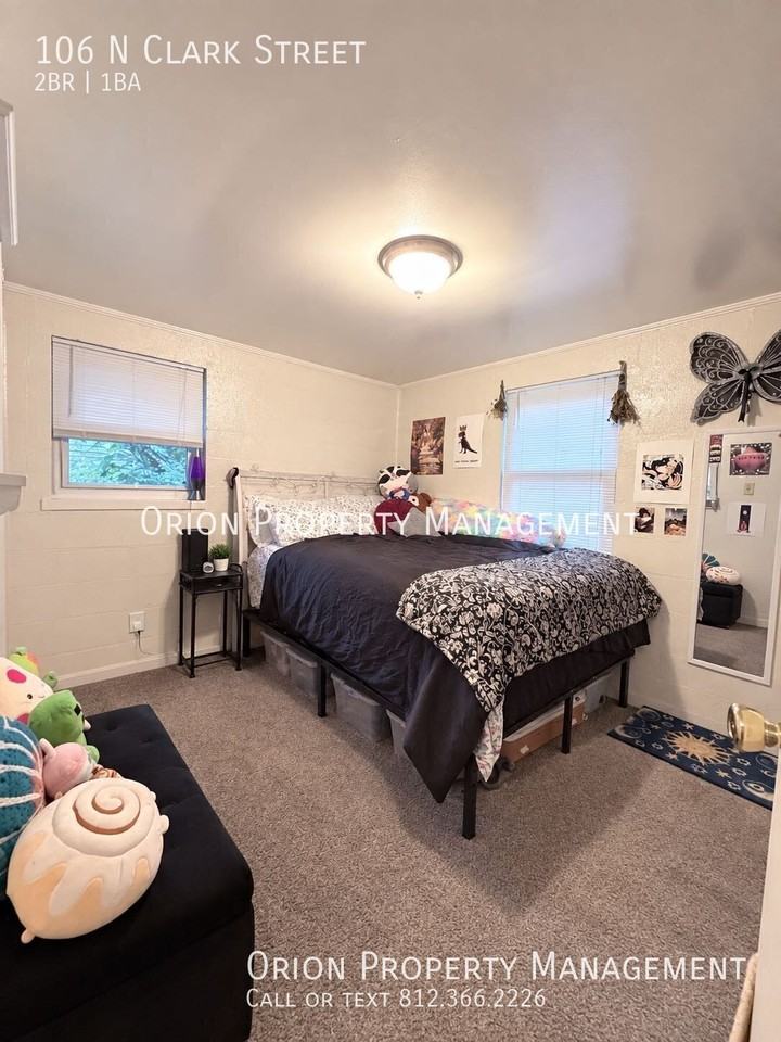 106 N Clark St - Photo 5 of 8
