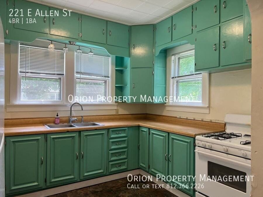 221 E Allen St - Photo 5 of 6
