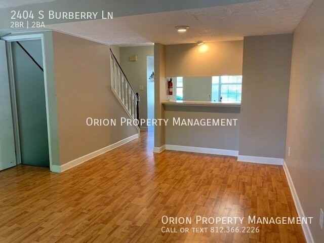 2404 S Burberry Ln - Photo 2 of 13