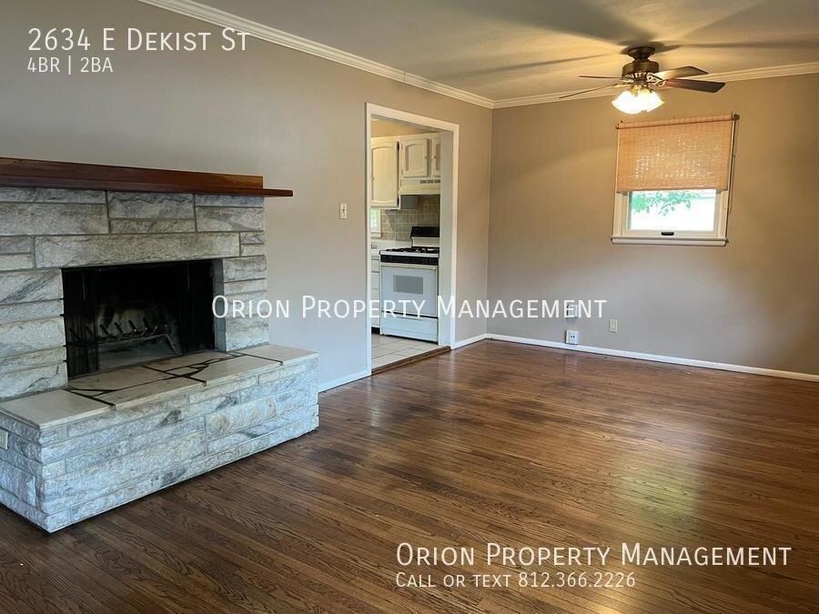 2634 E Dekist St - Photo 5 of 25
