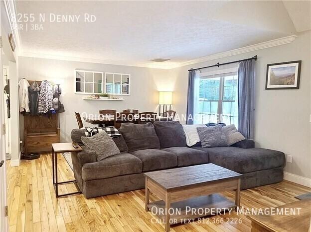 8255 N Denny Rd - Photo 3 of 18