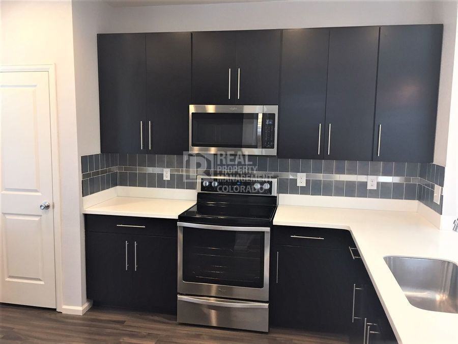 9449 E 52nd Ave - Photo 4 of 19