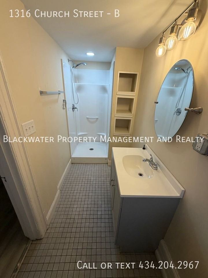 1316 Church St #B - Photo 5 of 14