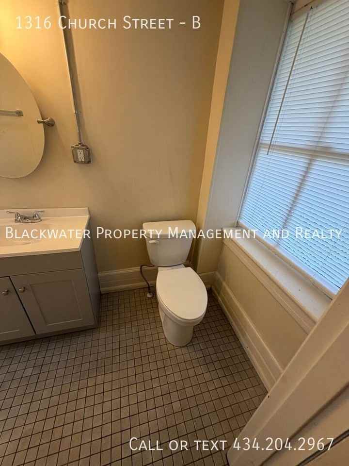 1316 Church St #B - Photo 7 of 14