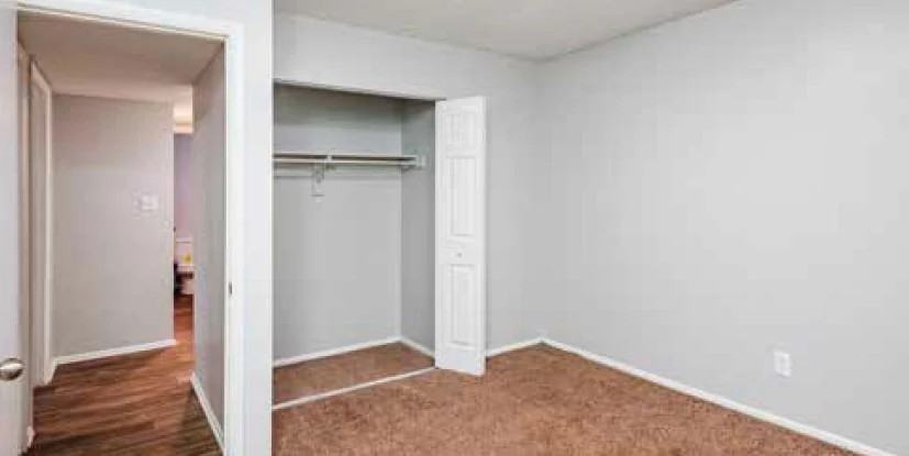 350 Bryant Rd #B15 - Photo 2 of 3