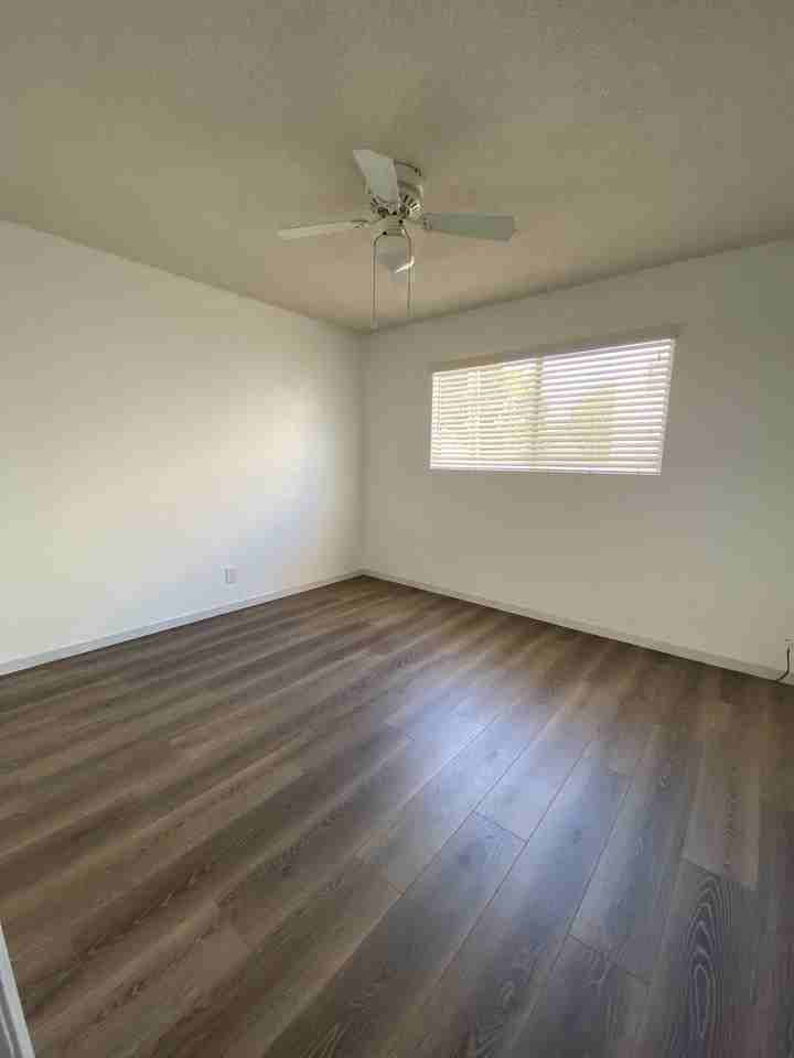 315 Obispo Ave - Photo 4 of 5
