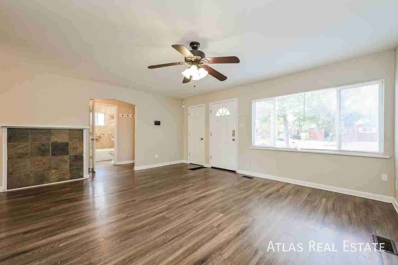 1140 Emporia St - Photo 6 of 24