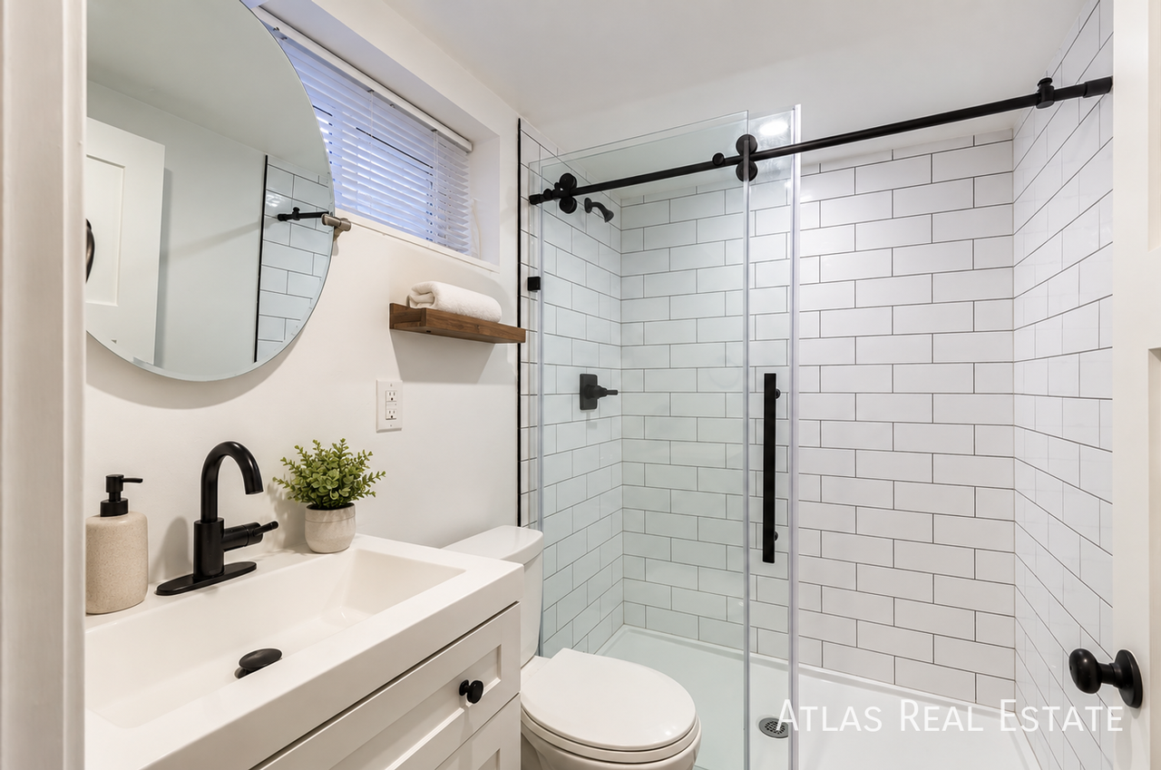 854 N Clarkson St #A - Photo 7 of 10