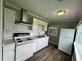 featured image of 1038 Marcellus Dr