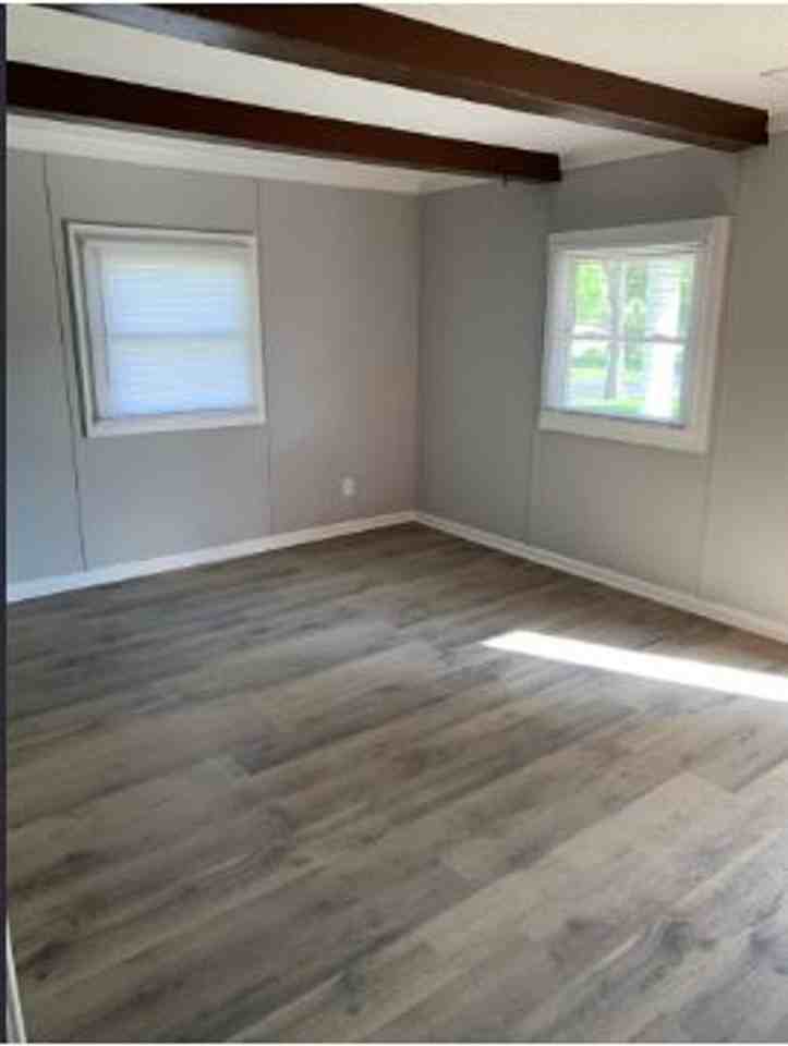 1038 Marcellus Dr - Photo 2 of 14