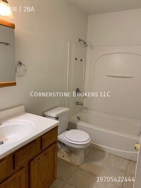712 Daniels St - Photo 5 of 8