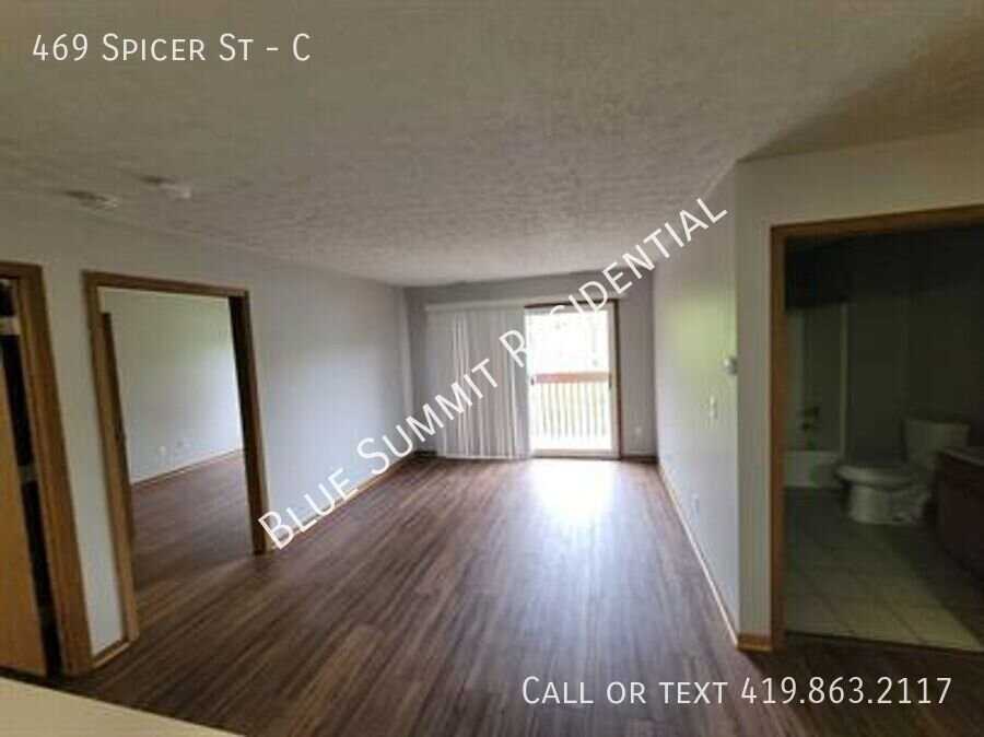469 Spicer St #C - Photo 3 of 7