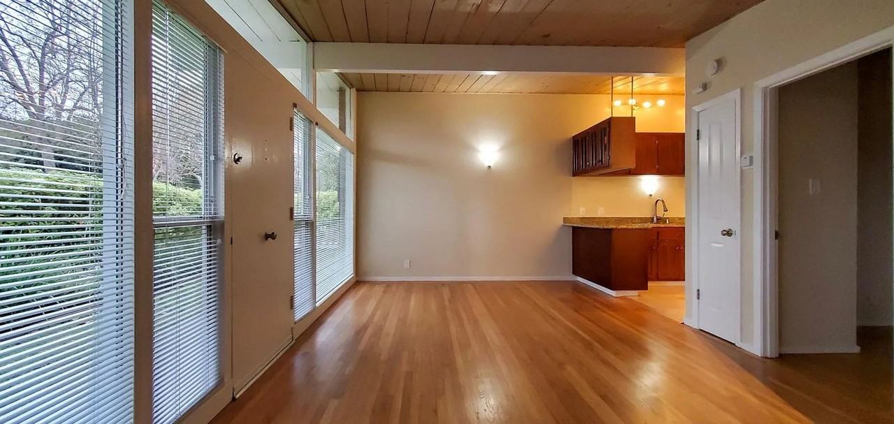 1222 Irwin St #2 - Photo 3 of 13