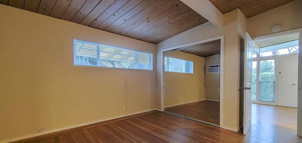 1222 Irwin St #2 - Photo 5 of 13
