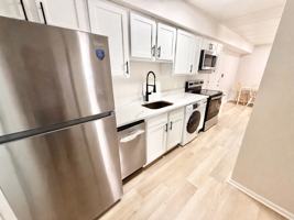 featured image of 2040 University Ave