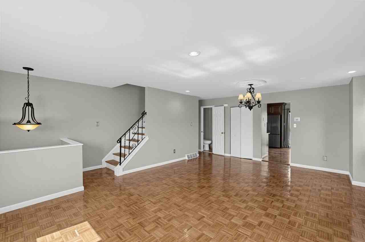 804 Keely Pl - Photo 7 of 21
