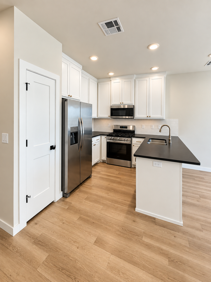 602 W 2nd St #110 - Photo 5 of 14