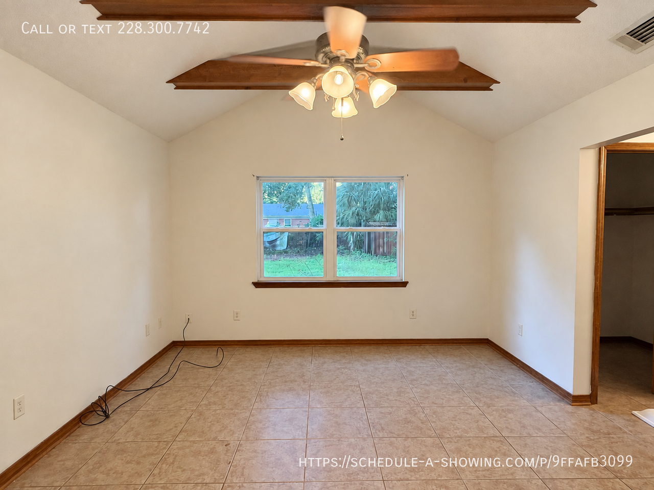 9004 Warbler Ave - Photo 5 of 8