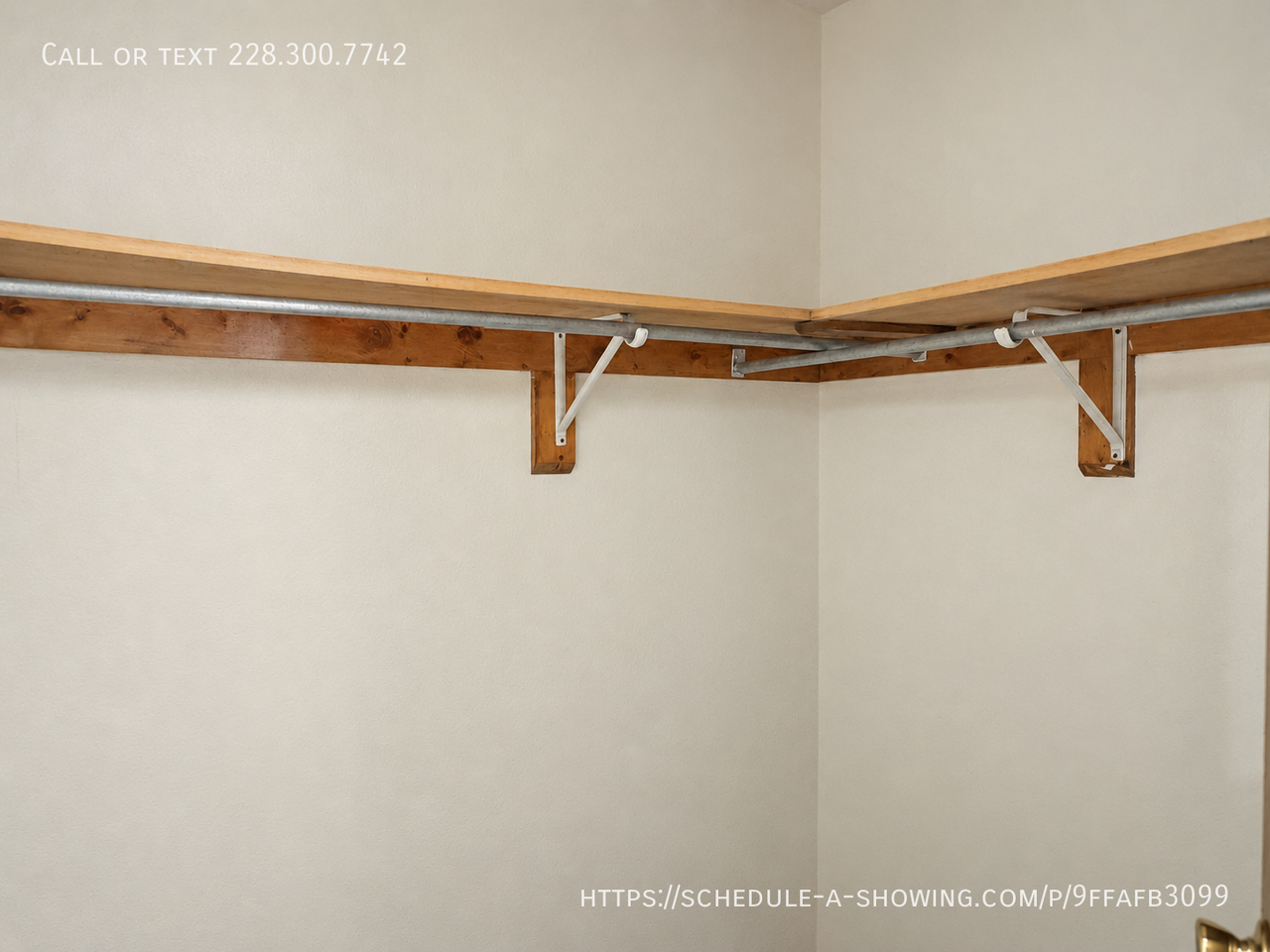 9004 Warbler Ave - Photo 6 of 8