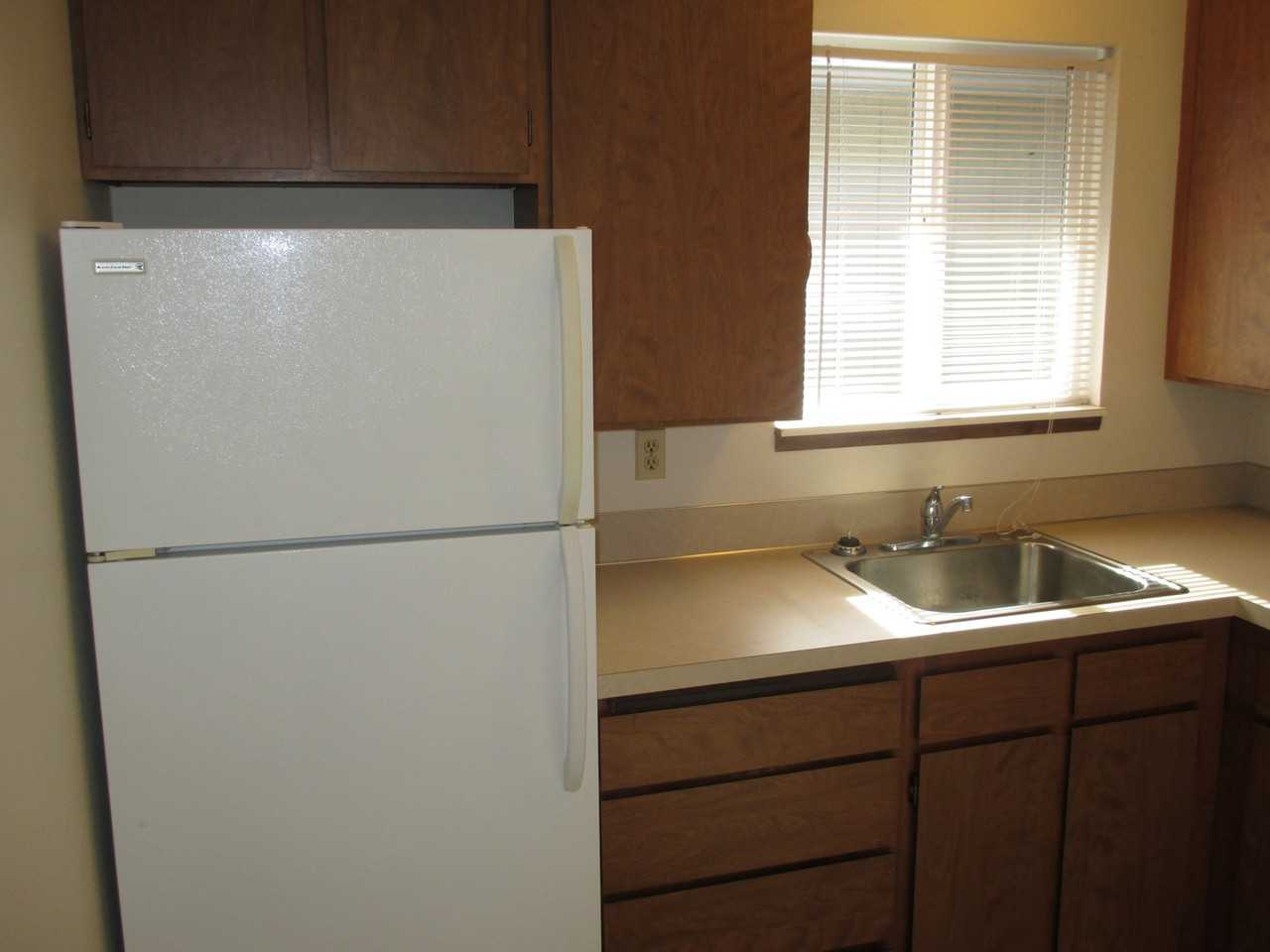 137 Hrubetz Rd Se Apt D - Photo 5 of 9