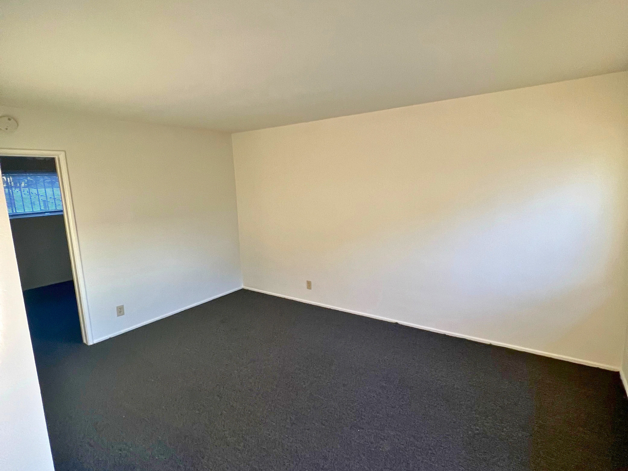 1426-1438 W. Summit St. Long Beach, CA 90810 - Photo 2 of 7