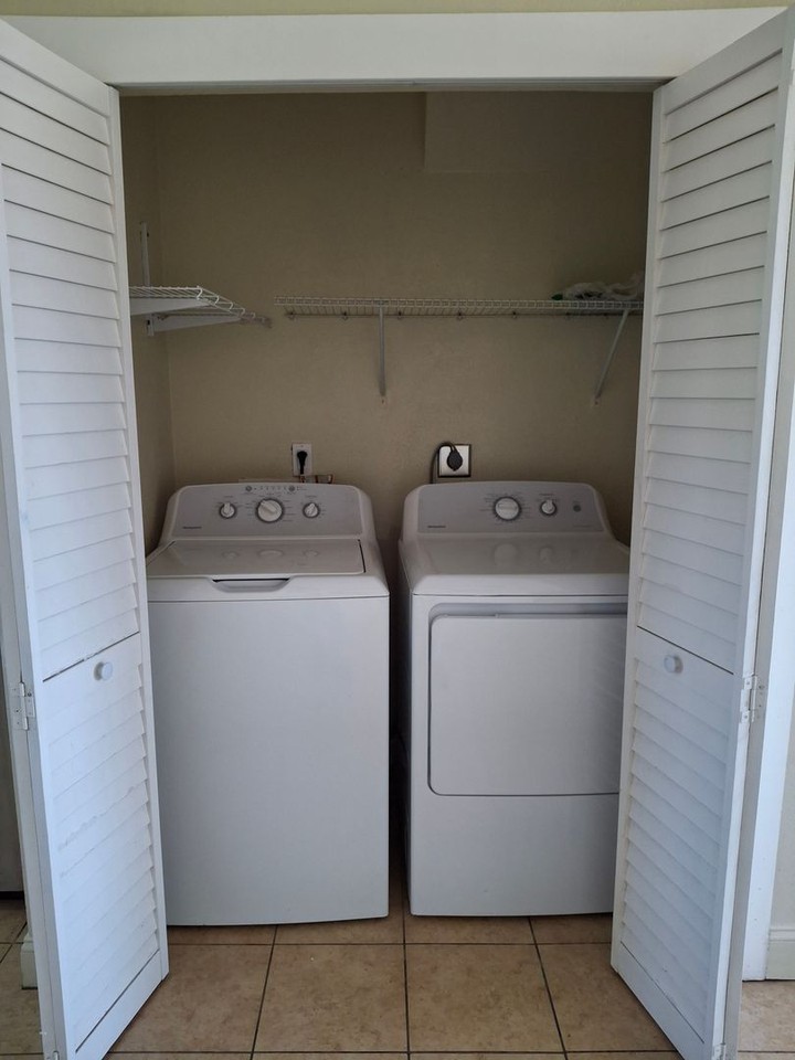 1440 Oakdale Ave #18 - Photo 5 of 11
