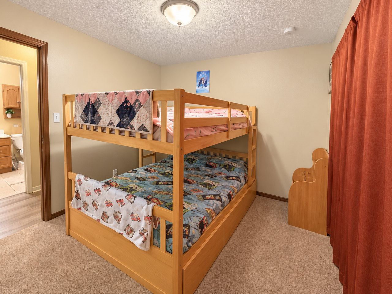 2621 Kimball Ave - Photo 6 of 11