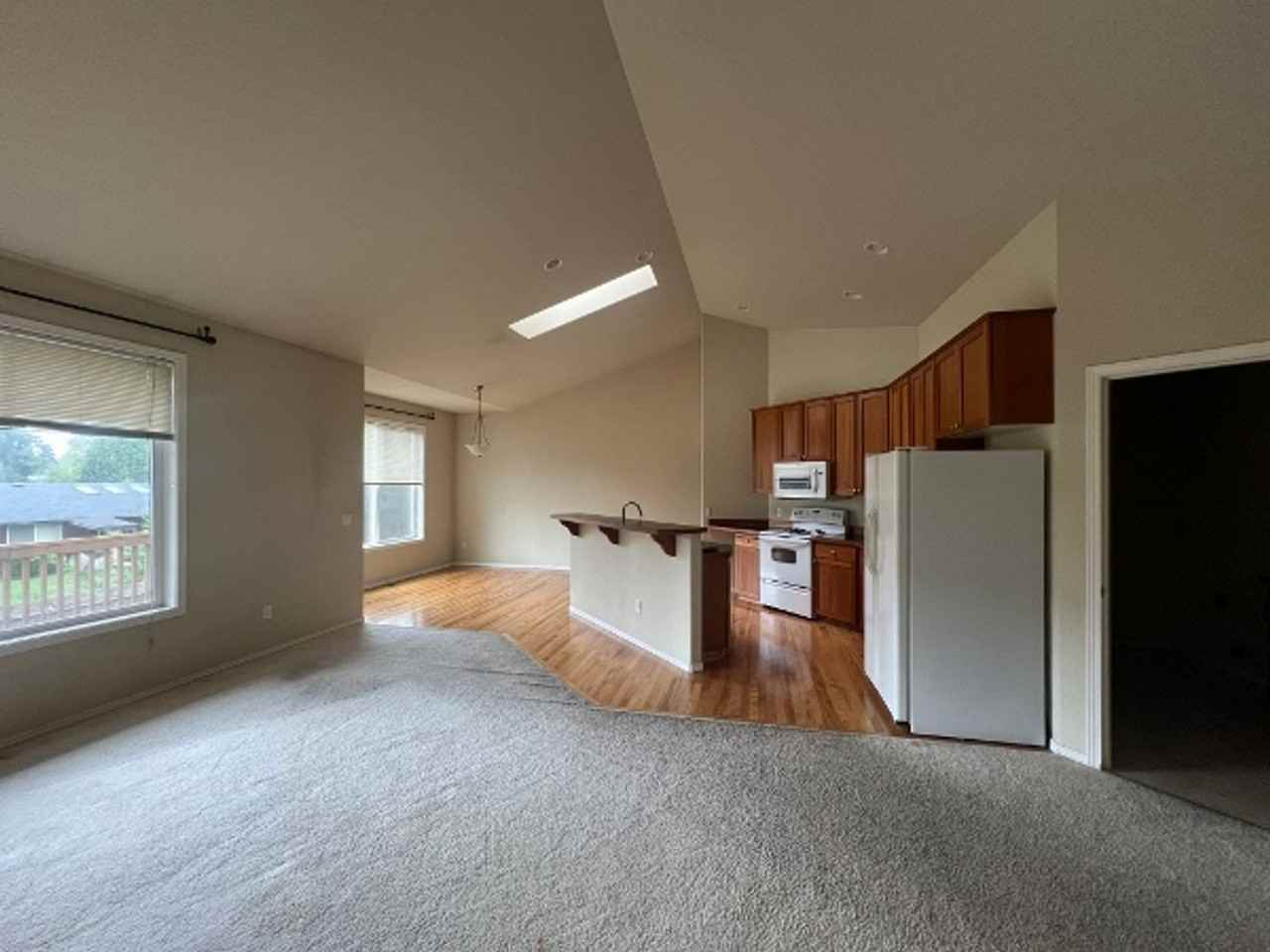 2600 Farmer Ln Se - Photo 2 of 7