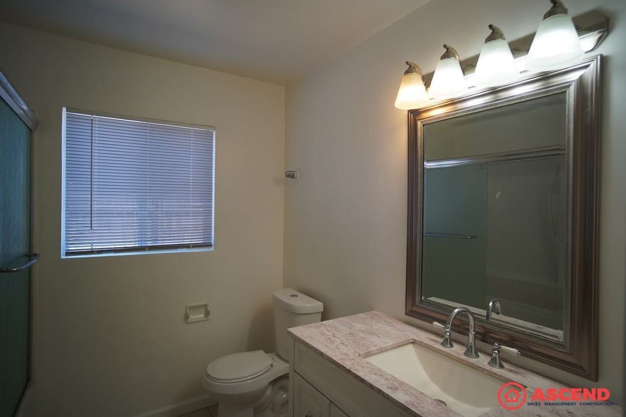 648 Delfino Ln - Photo 5 of 8