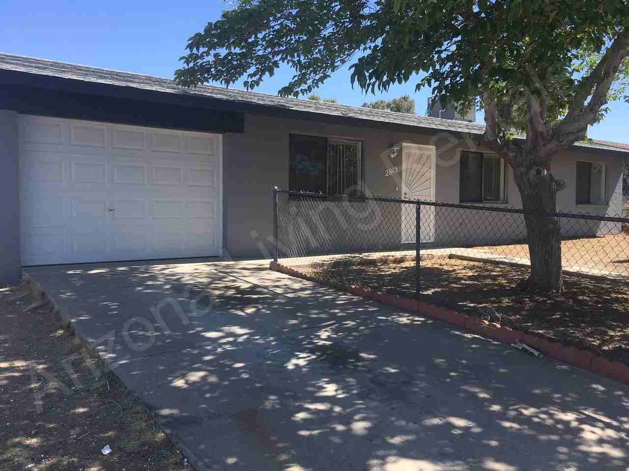 2815 Marlene Ave - Photo 2 of 20