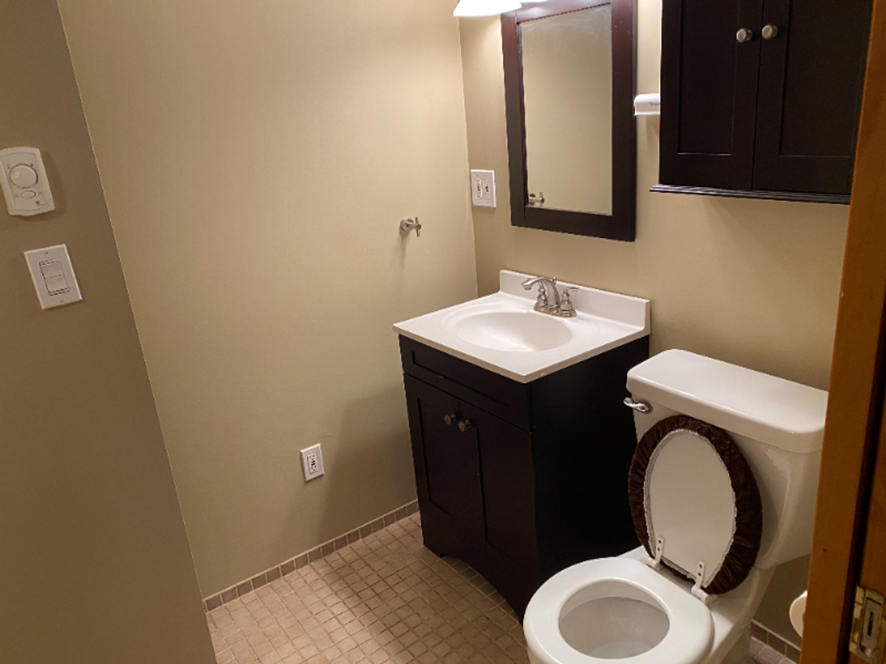 2563 N 68th St - Photo 6 of 10