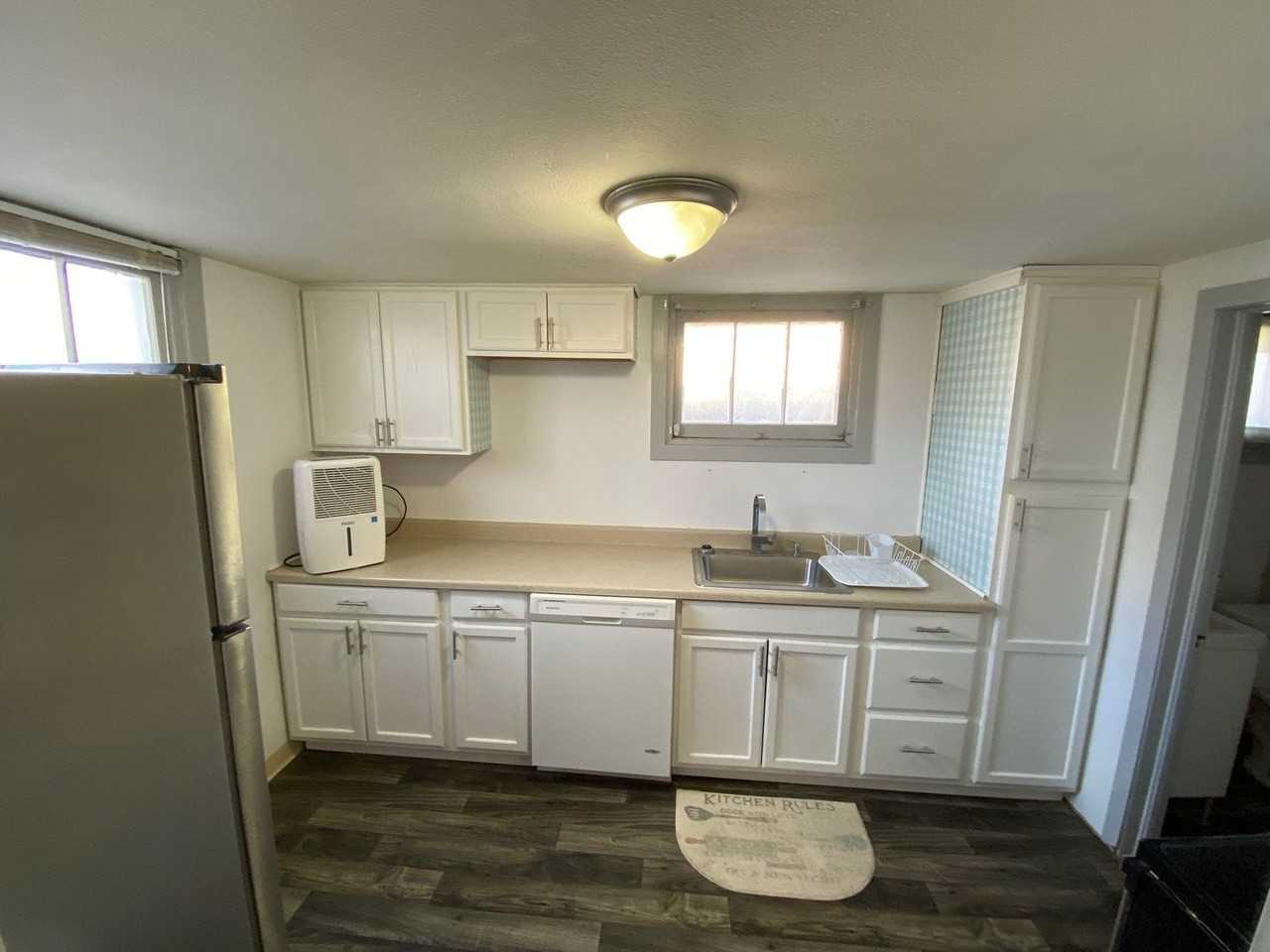 719 S 10th Ave - Photo 4 of 14