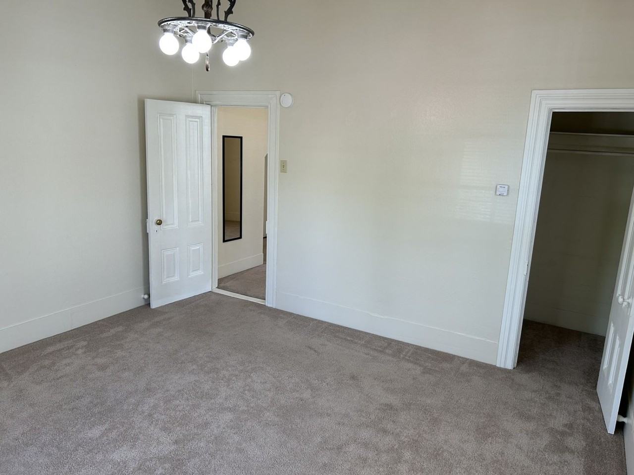 925A Virginia St - Photo 5 of 18