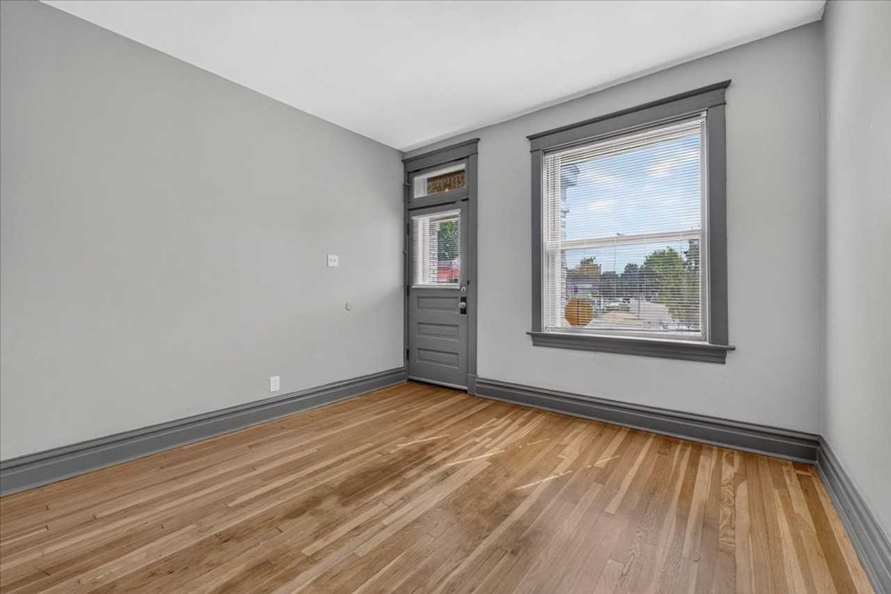 5719 Gravois Ave - Photo 6 of 18