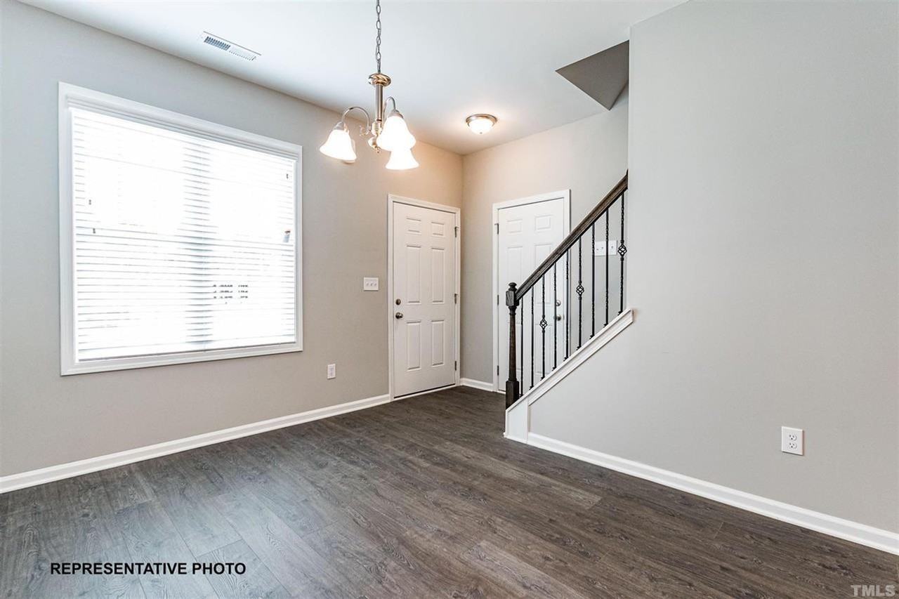 304 Sturgeon St - Photo 3 of 8