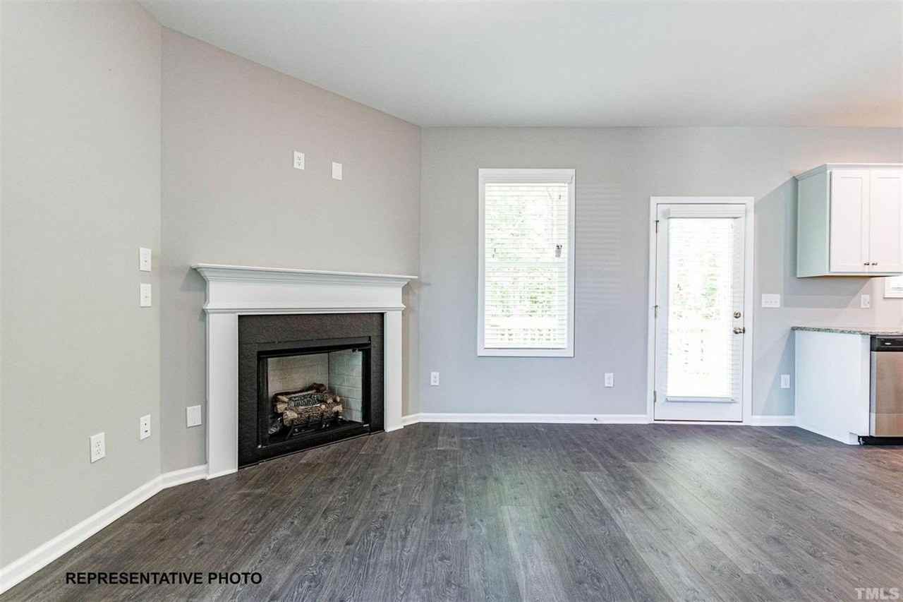 304 Sturgeon St - Photo 4 of 8