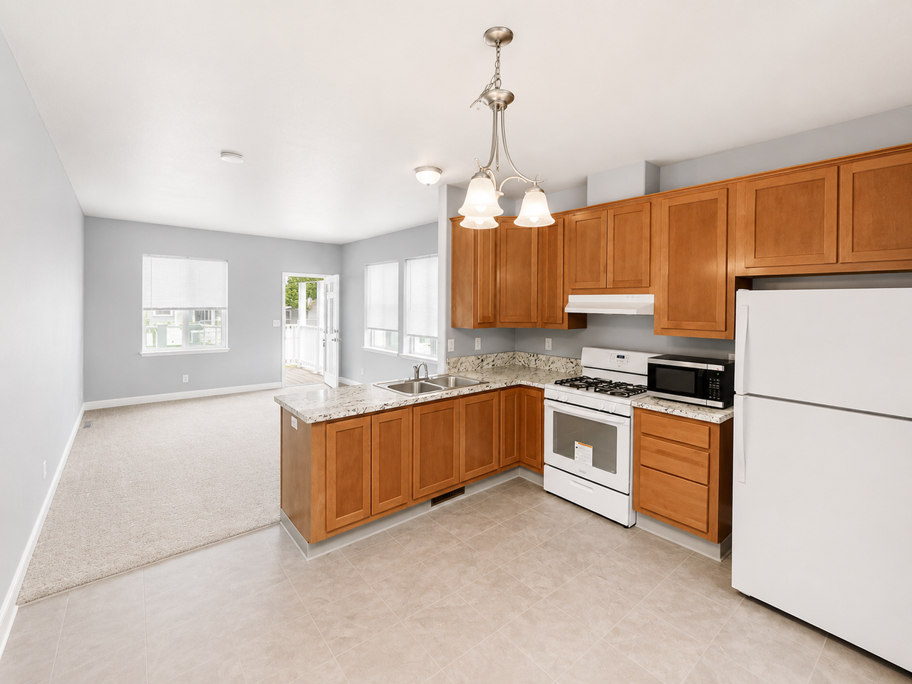 133 2nd Ave - Photo 4 of 14