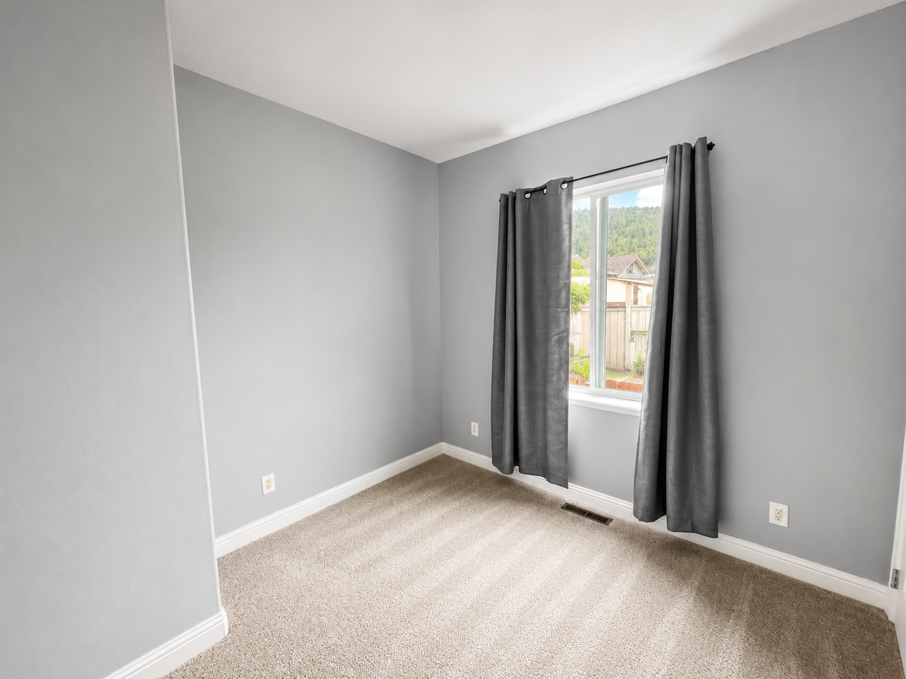 133 2nd Ave - Photo 6 of 14