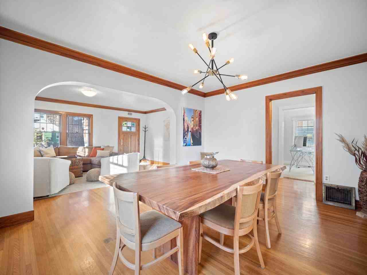 811 W 13th Ave - Photo 6 of 27